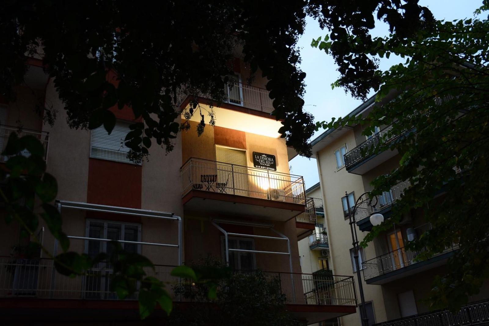 La Dimora Del Re Bed & Breakfast Salerno Eksteriør bilde